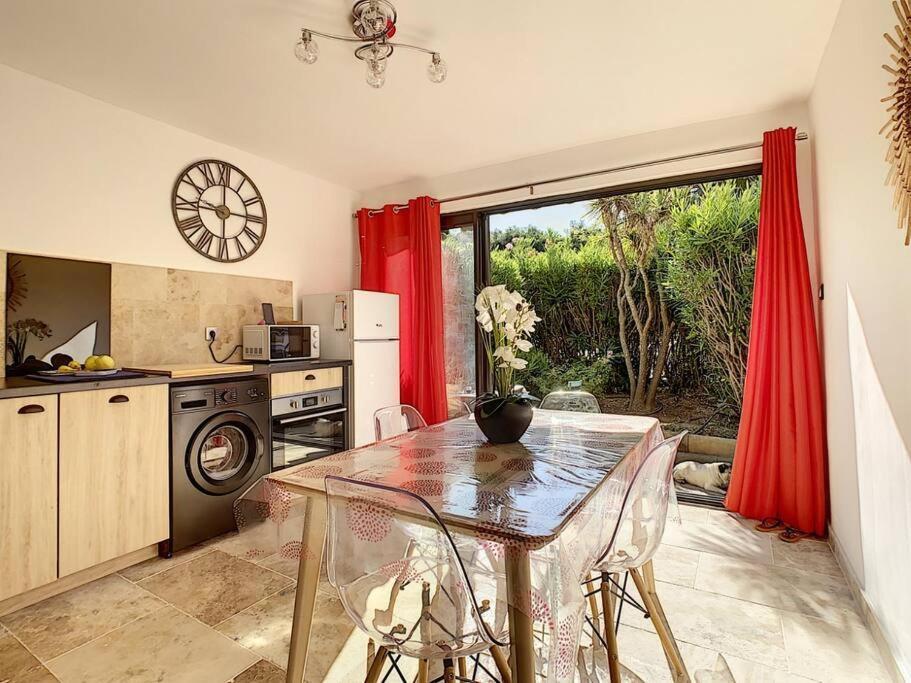 Superbe appartement cosy à 300 m de la plage Bandol Extérieur photo